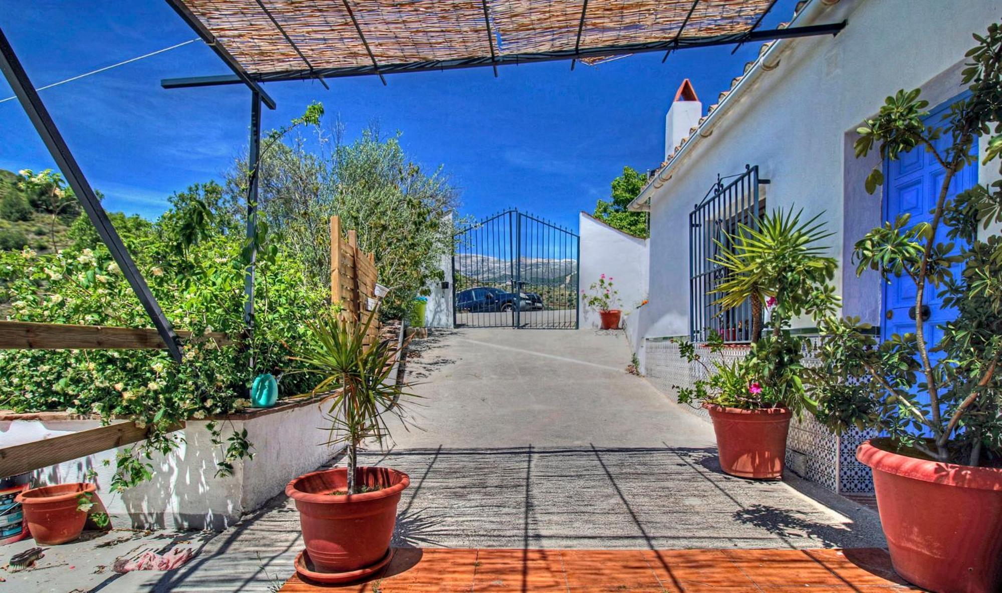Finca El Almendro Árchez Exteriör bild