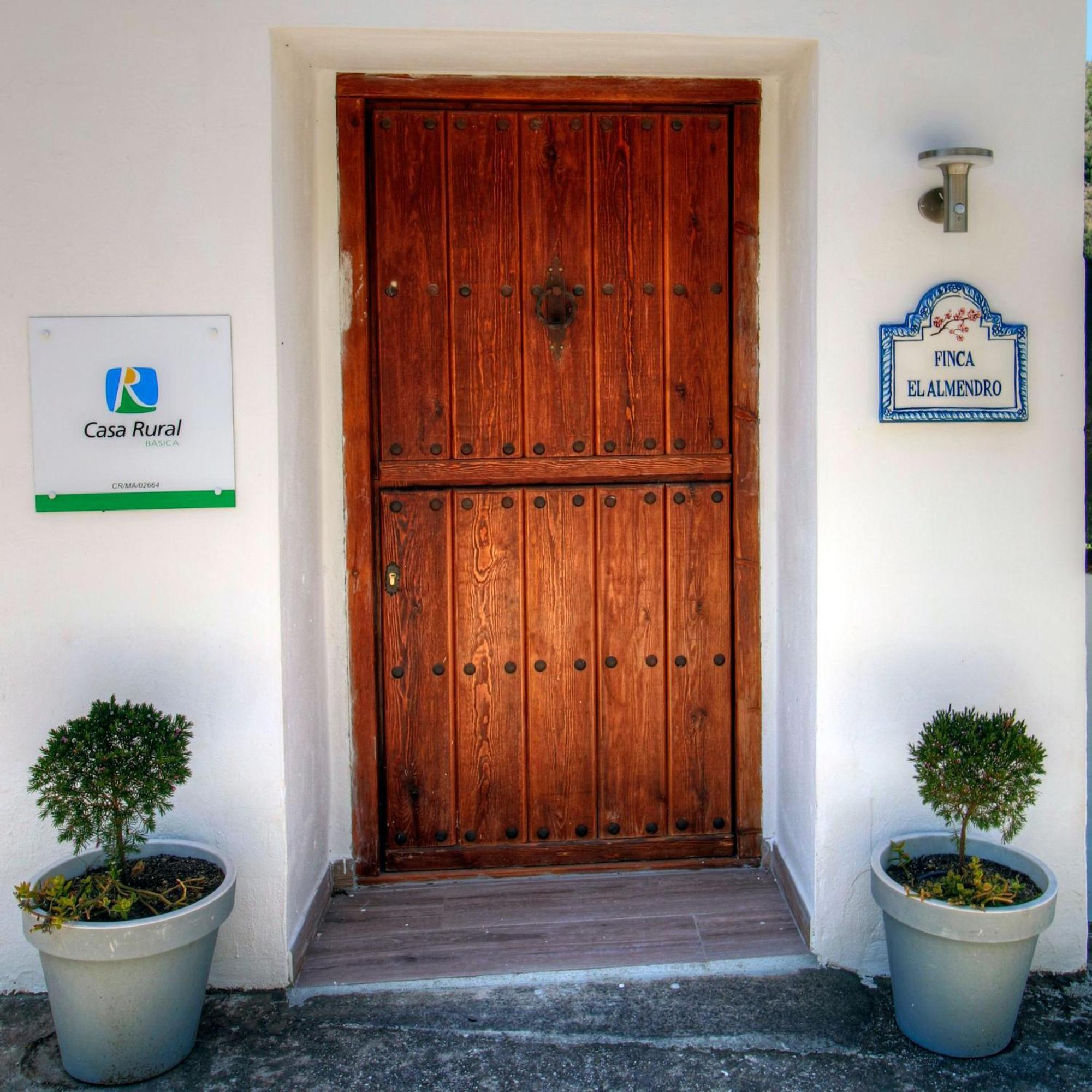 Finca El Almendro Árchez Exteriör bild